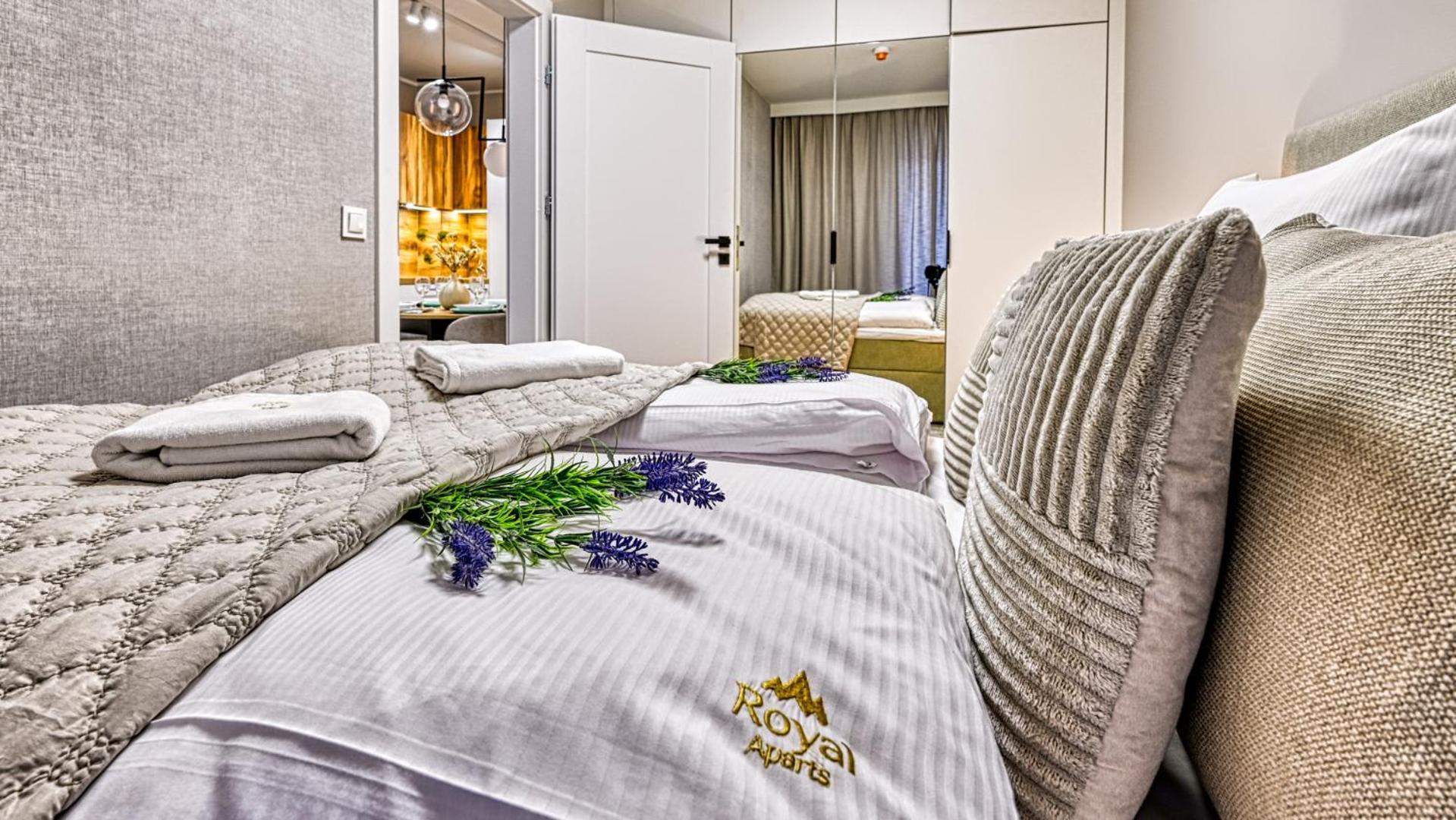 Apartment Belle View - Centrum - By Royal Aparts *